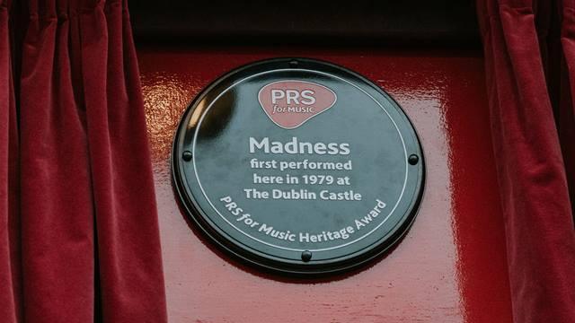 NORTH LONDON INVADERS : Premium Quality T-Shirt Inspired by Madness & Football Shirts. Small to 4XL. Black & Chelsea Blue (for Suggs) - SOUND IS COLOUR