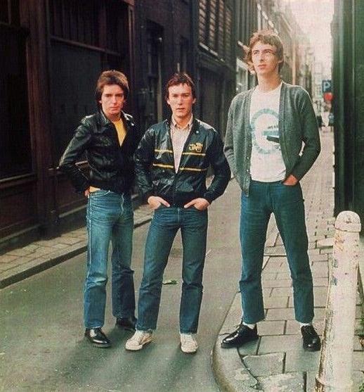 AMSTERDAM: T-Shirt As Worn by Paul Weller in The Jam. Amsterdam 1977 (7 Colours) - SOUND IS COLOUR