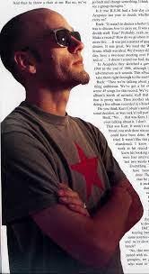 RED STAR: As Worn By Michael Stipe (R.E.M) and Indie Kids. T-Shirt And Sweatshirt - SOUND IS COLOUR